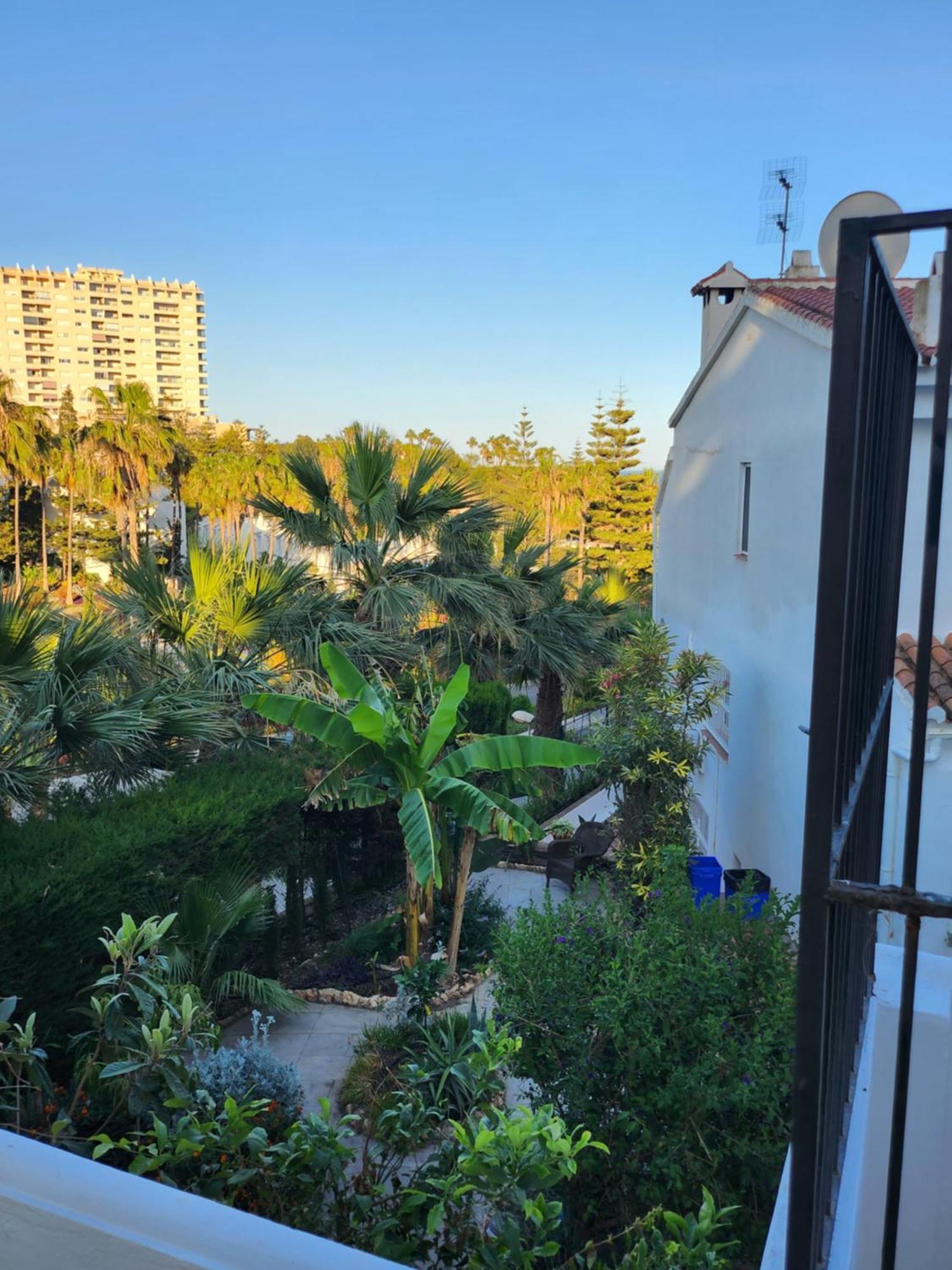 Deluxe Studio Athos 50 Mp Garden Patio Benalmadena Golf & Beach Exterior photo
